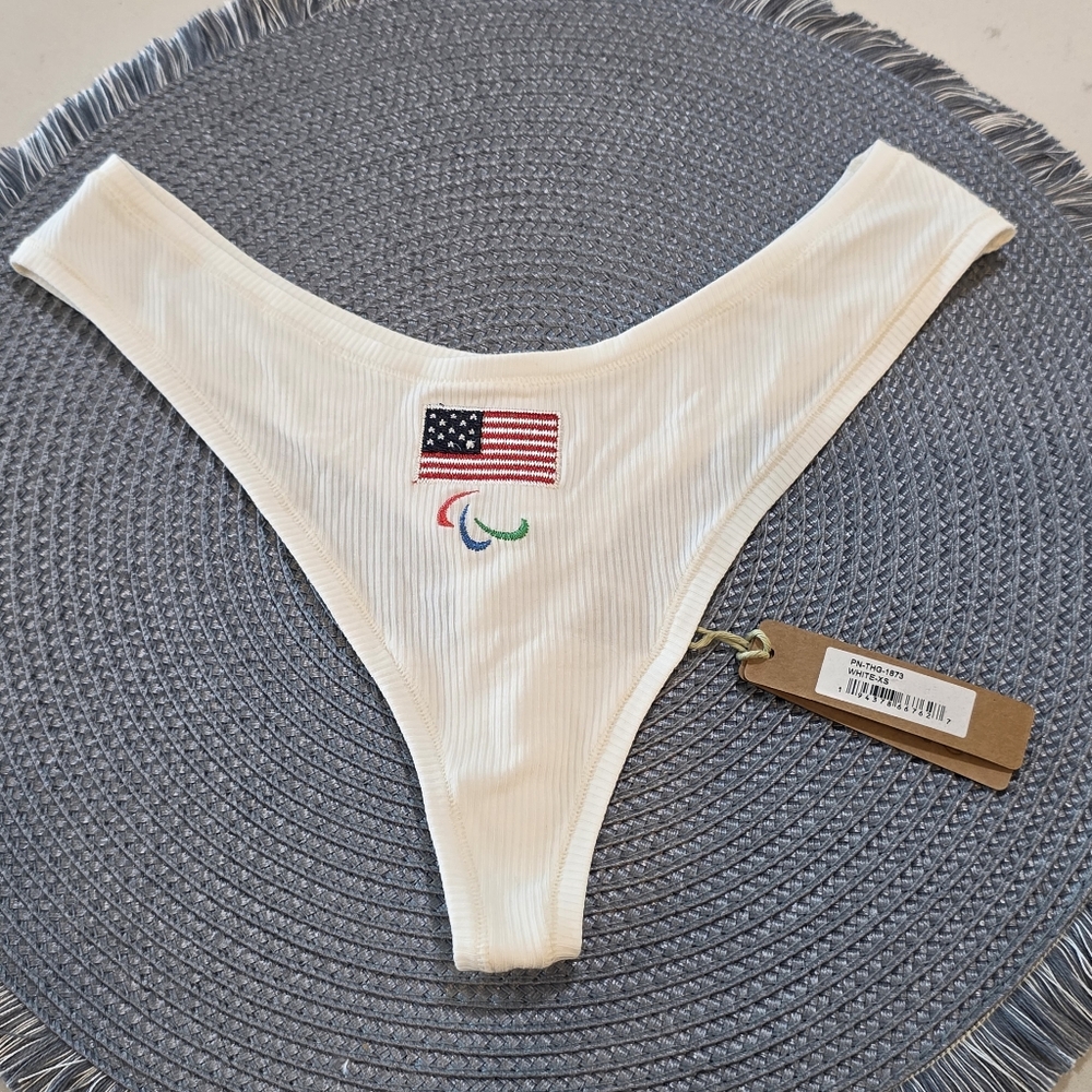SKIMS Soft Lounge Thong Team USA XS,L, XL WHITE NWT